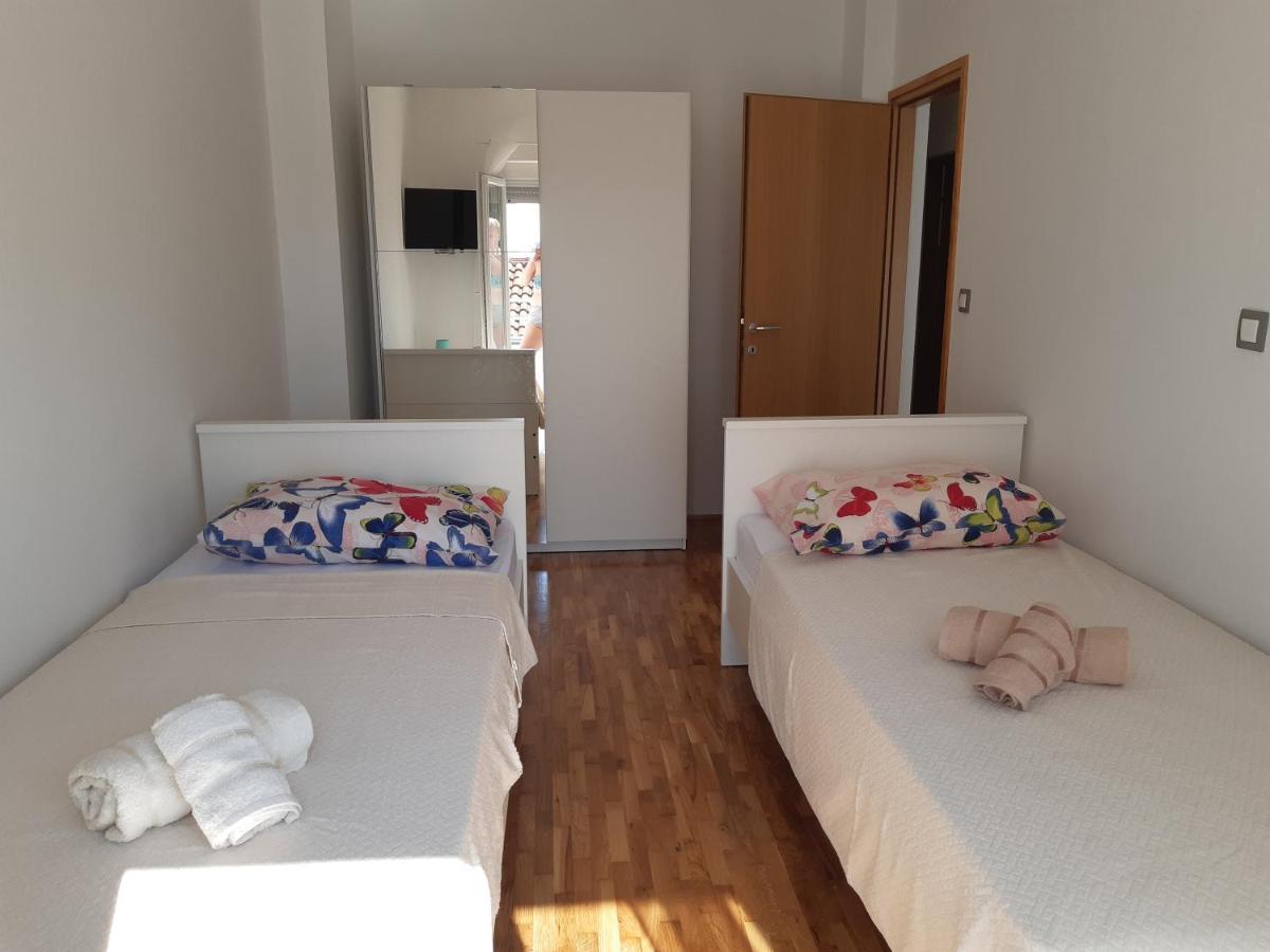 Apartmani Frano Vodice Kültér fotó